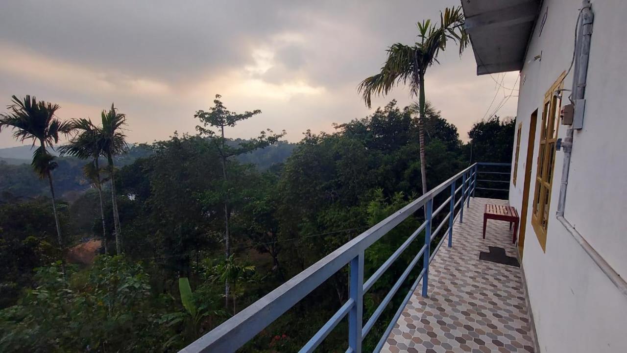 Greenpepperhomestay Munnar Anaviratty Экстерьер фото
