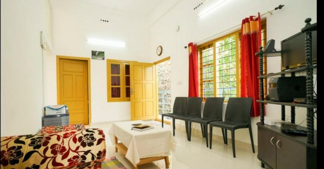 Greenpepperhomestay Munnar Anaviratty Экстерьер фото